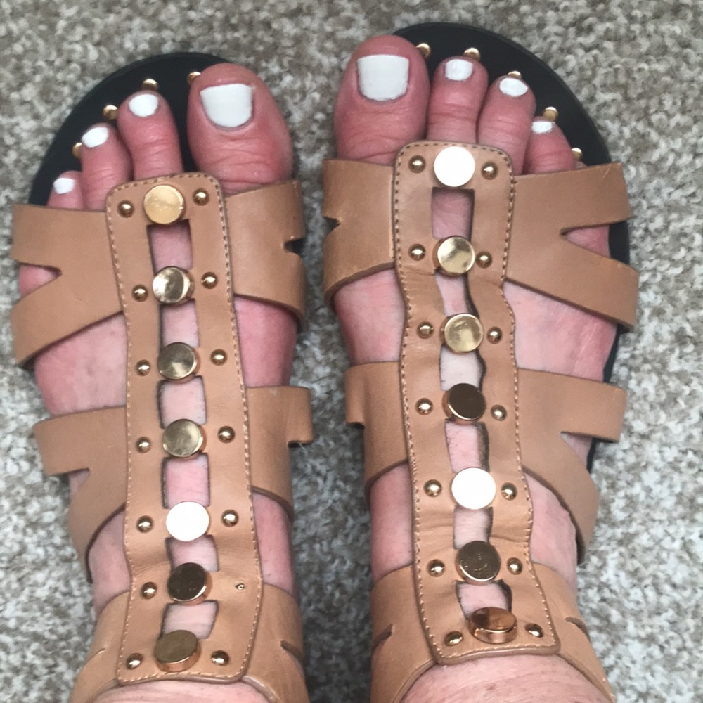 JSlides women's tan leather sandals goldstone detail Size 10